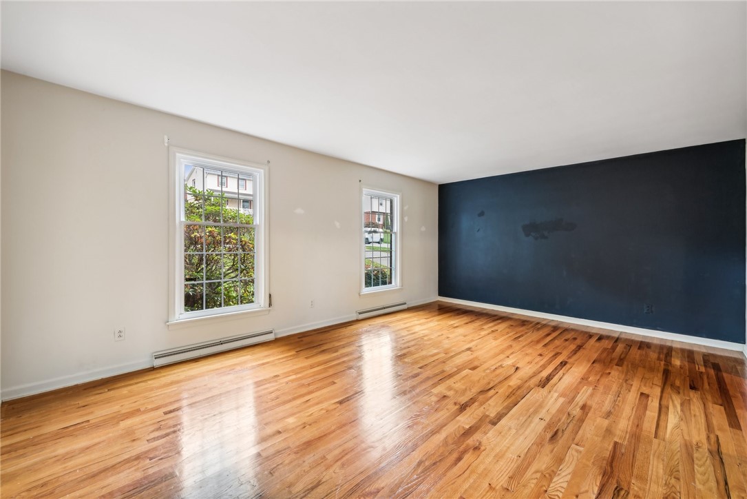 12 Chestnut Hill Drive