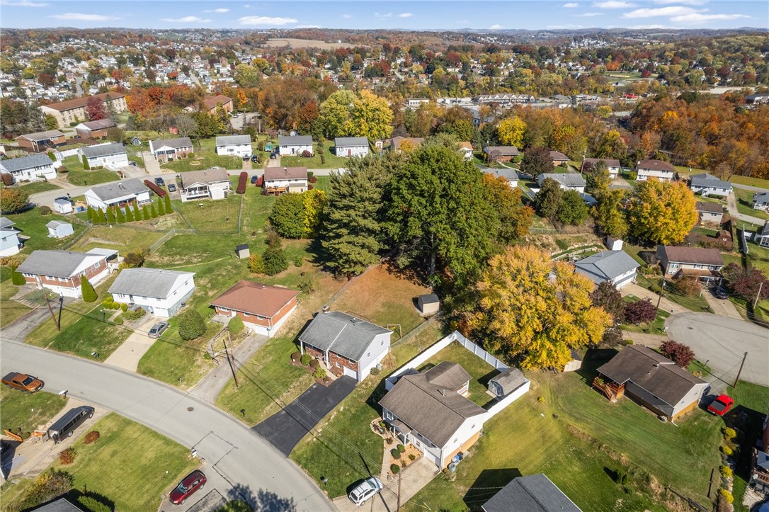 461 Country Hills Dr