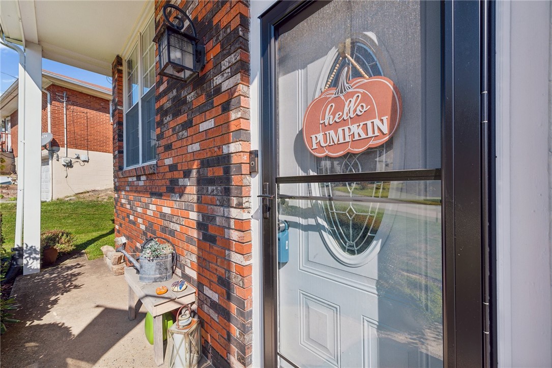 461 Country Hills Dr