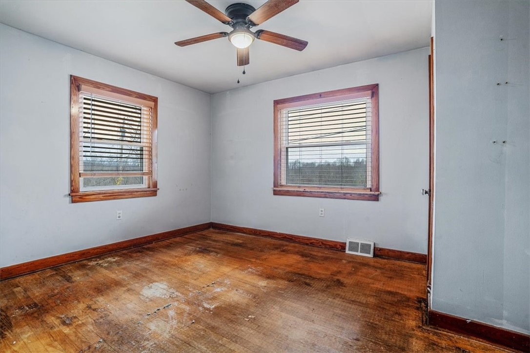 176 Leisenring Vanderbilt Rd