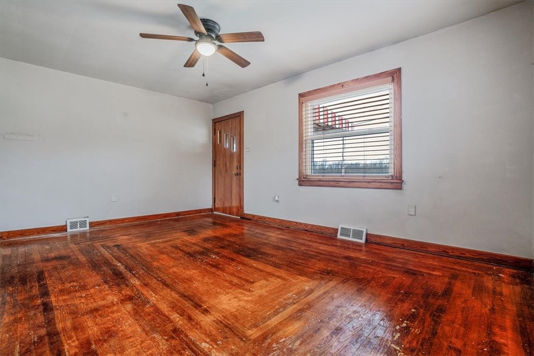 176 Leisenring Vanderbilt Rd