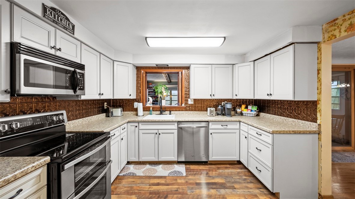 203 Old Leechburg Rd