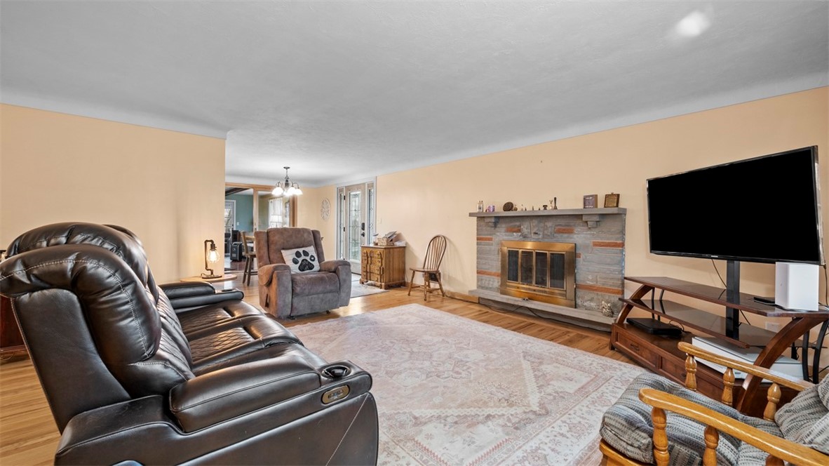 203 Old Leechburg Rd