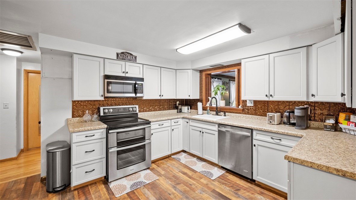 203 Old Leechburg Rd