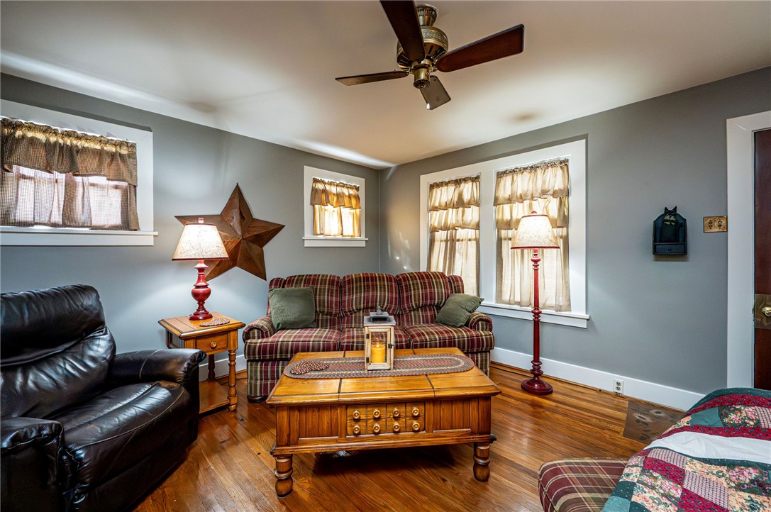 4808 State Route 982