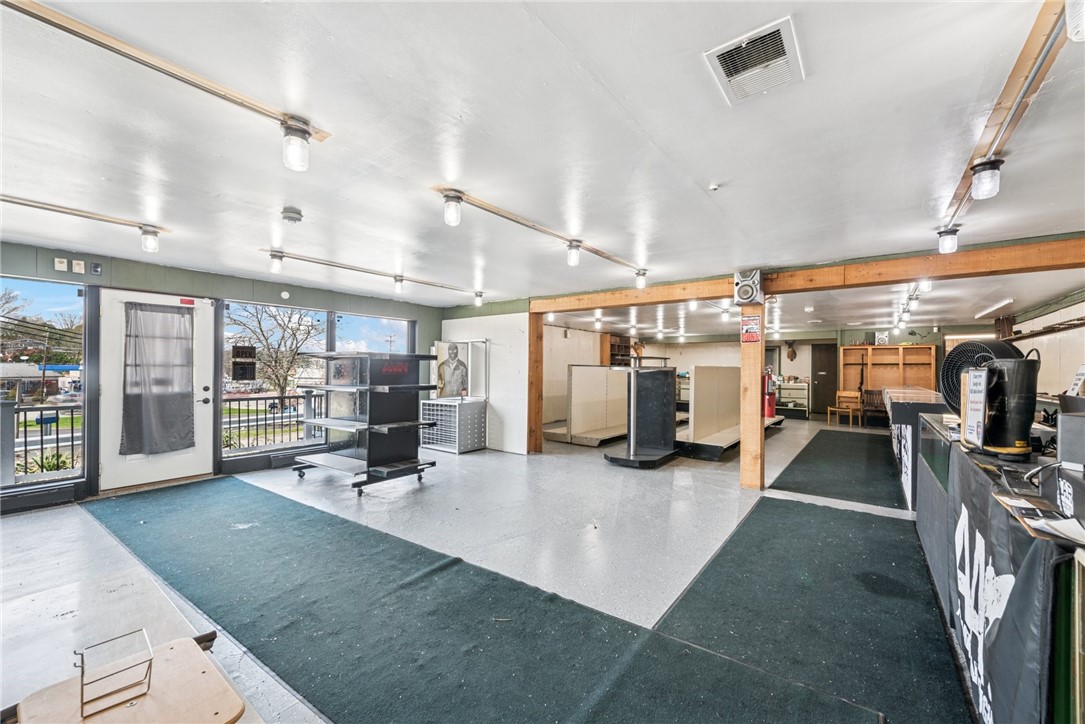 109 Greensburg Street