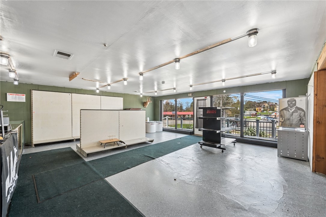 109 Greensburg Street