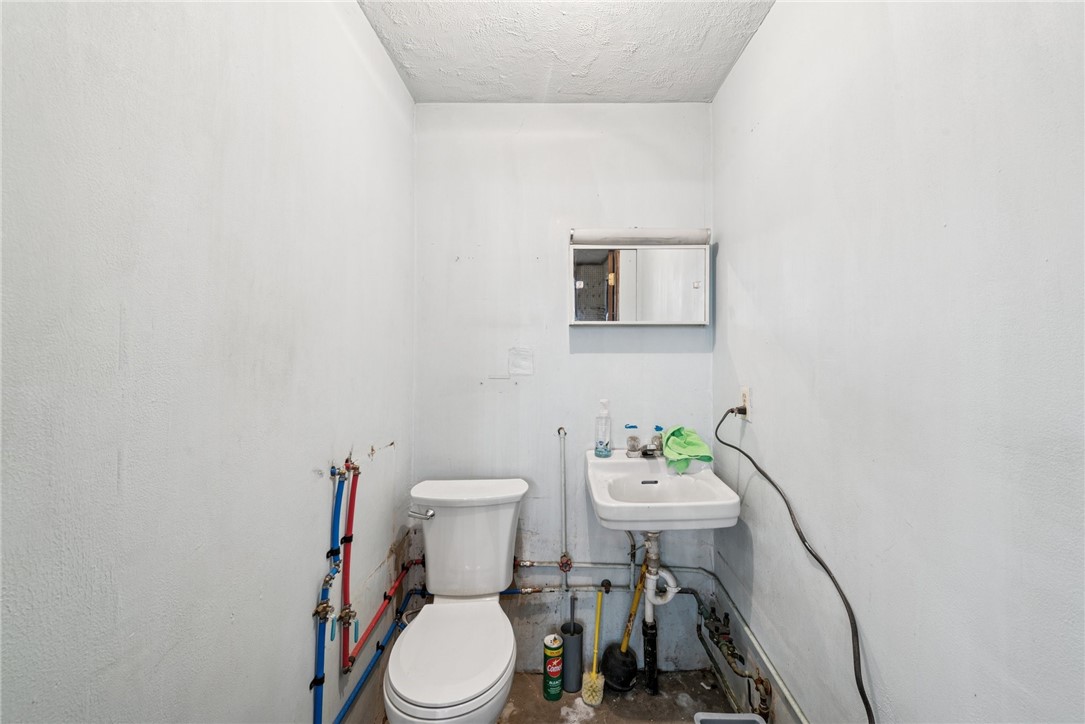 109 Greensburg Street