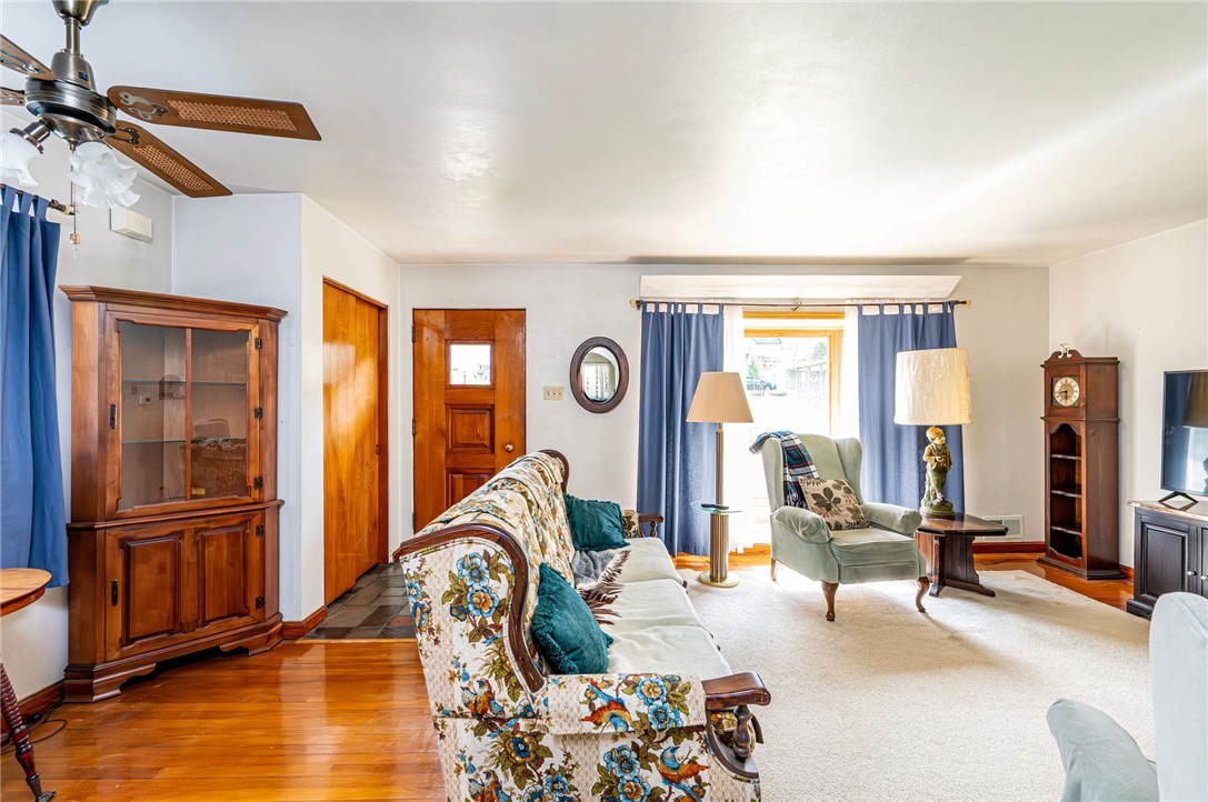 642 Washington Street