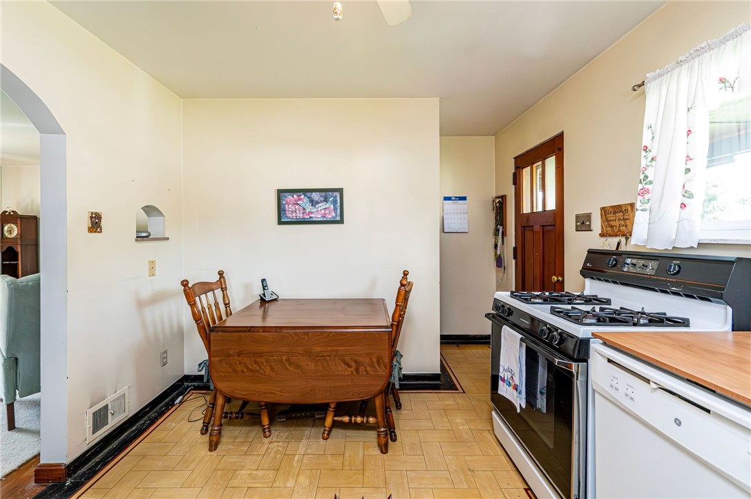 642 Washington Street