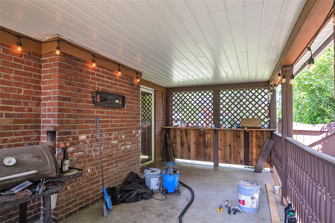 1318 Monongahela Blvd