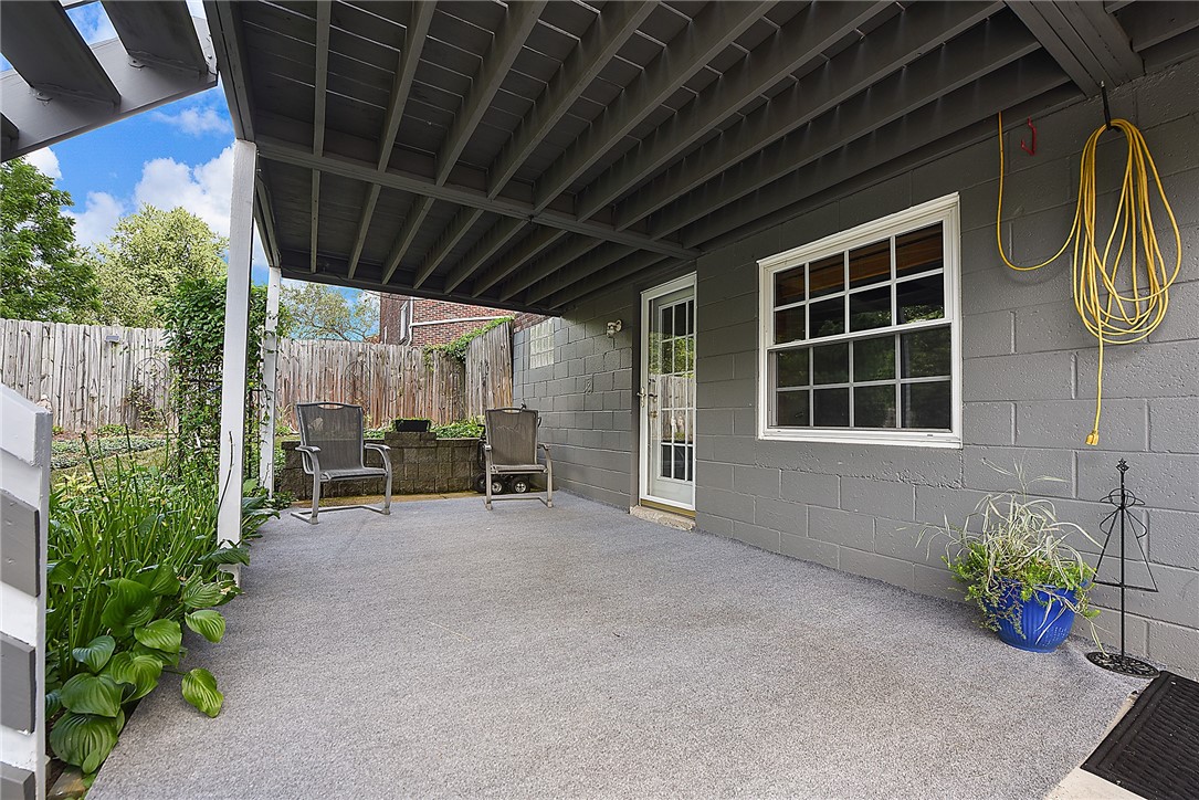 524 Rainier Dr