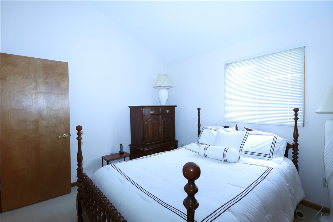 106 Hedgewood Circle