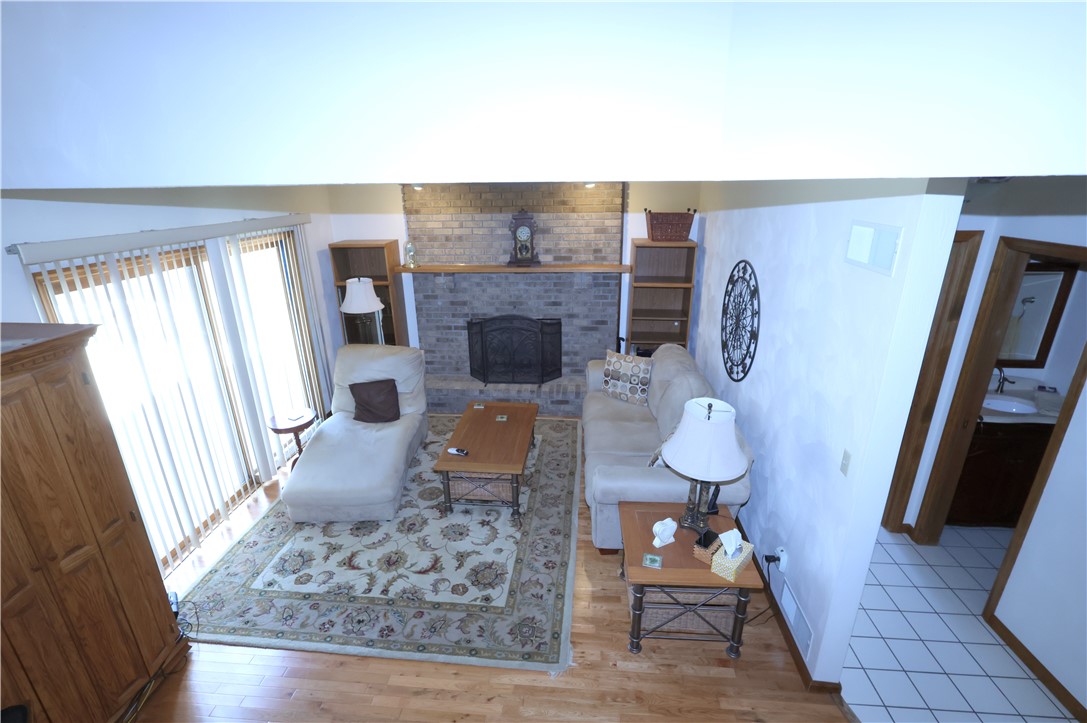 106 Hedgewood Circle