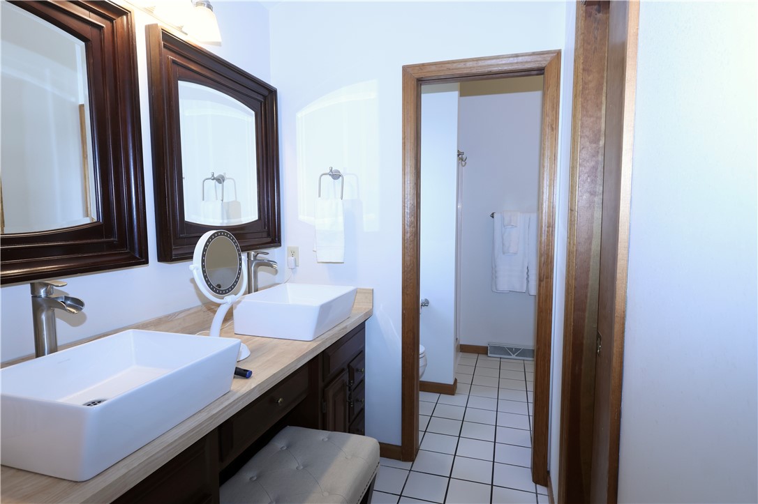 106 Hedgewood Circle