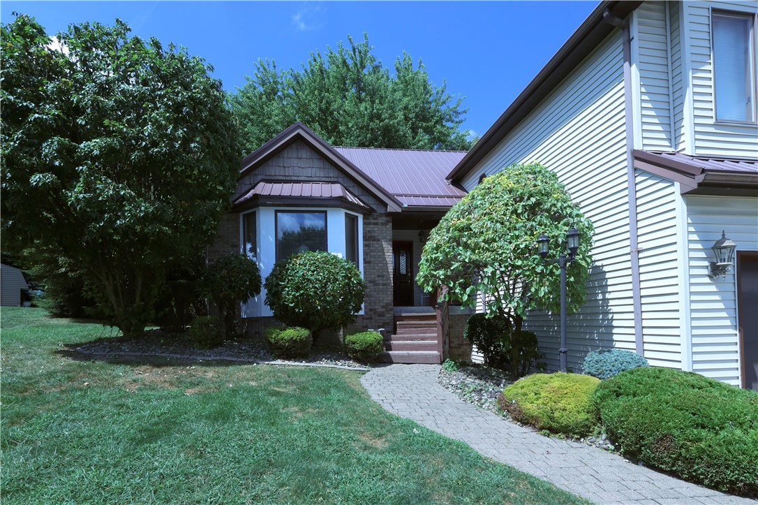 106 Hedgewood Circle