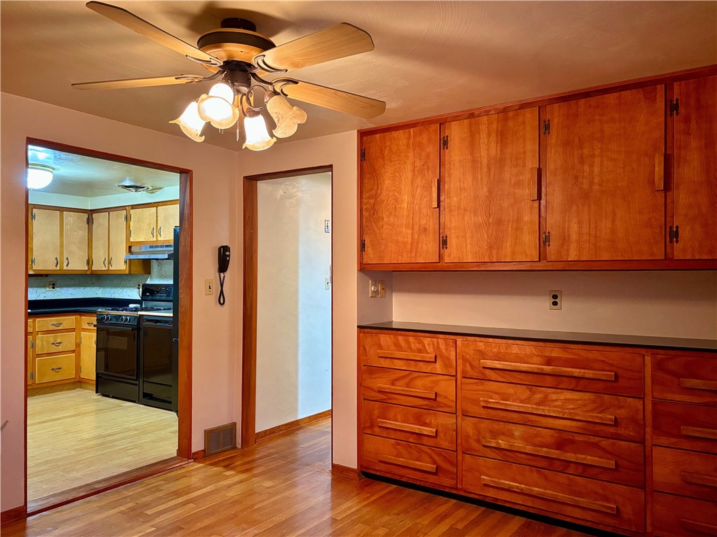 421 Old Jacks Run Rd