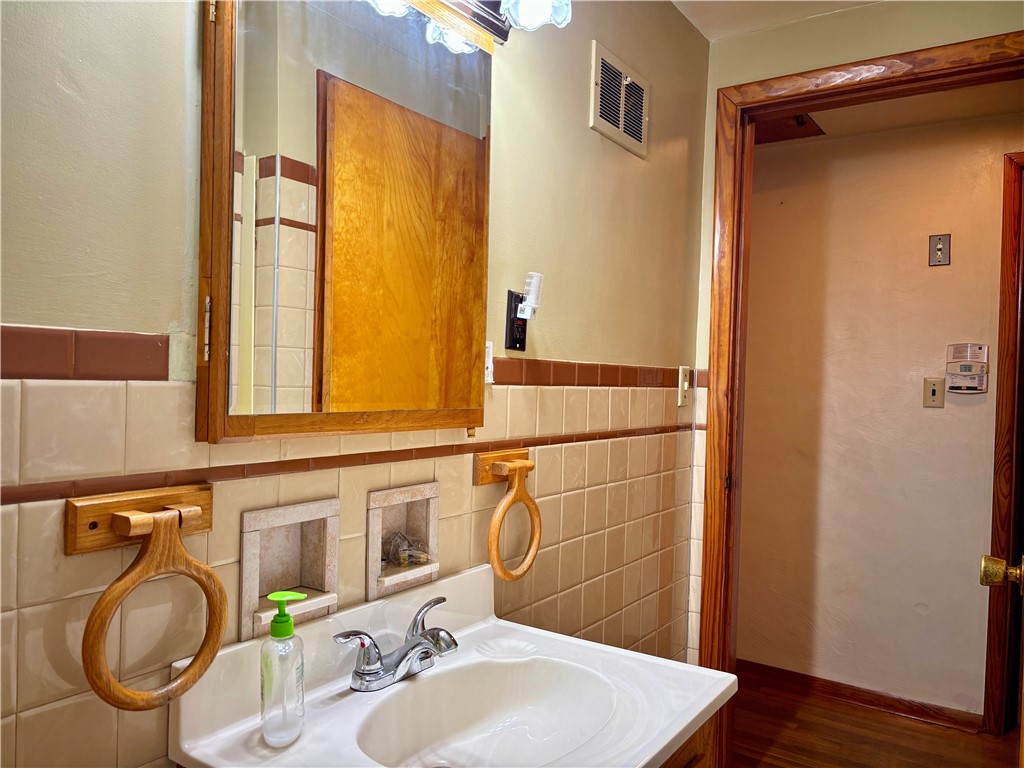 421 Old Jacks Run Rd