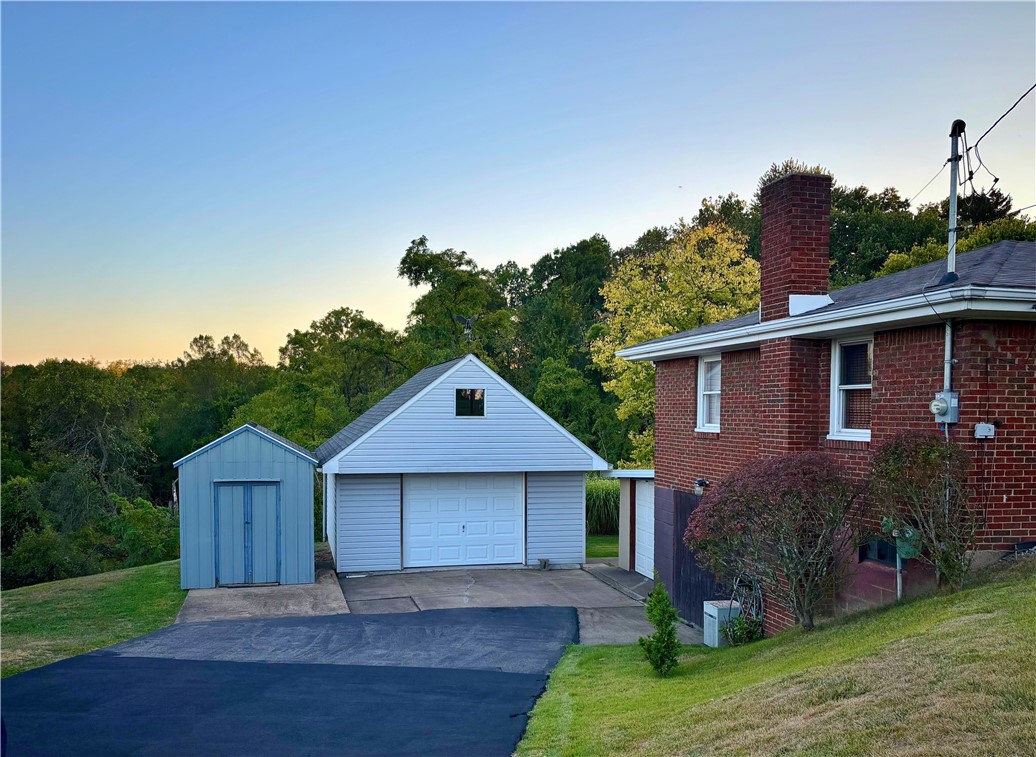 421 Old Jacks Run Rd