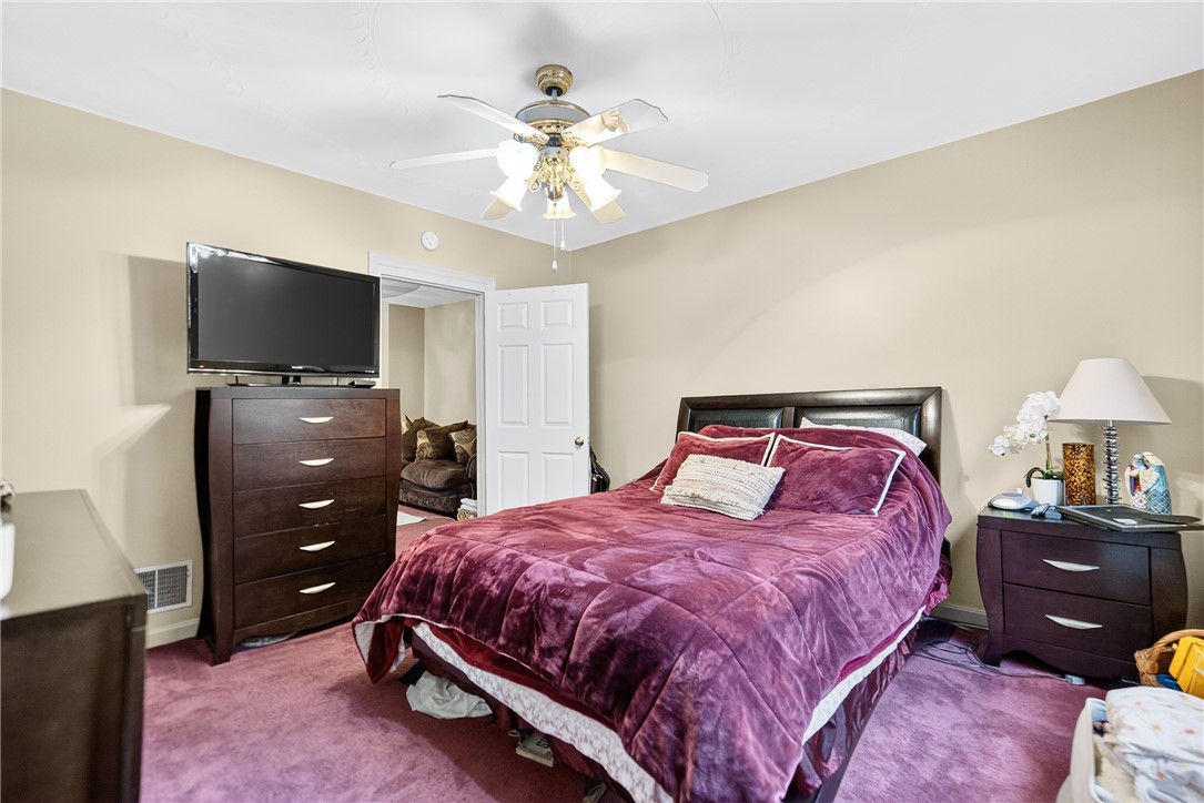 1216/1218 Clark Street