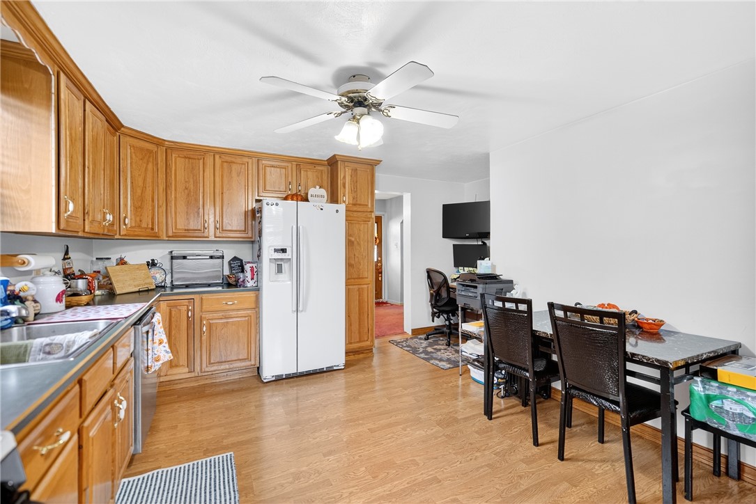 1216/1218 Clark Street