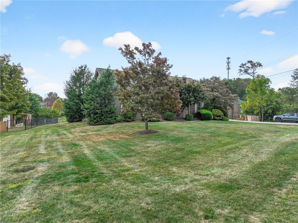 1216/1218 Clark Street