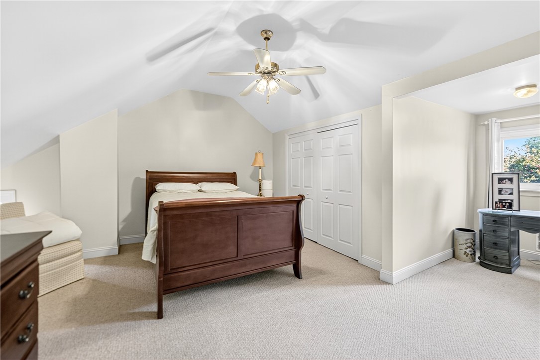 1216/1218 Clark Street