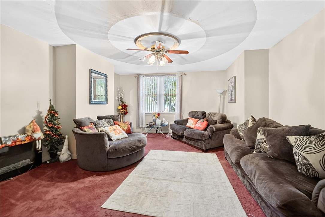 1216/1218 Clark Street