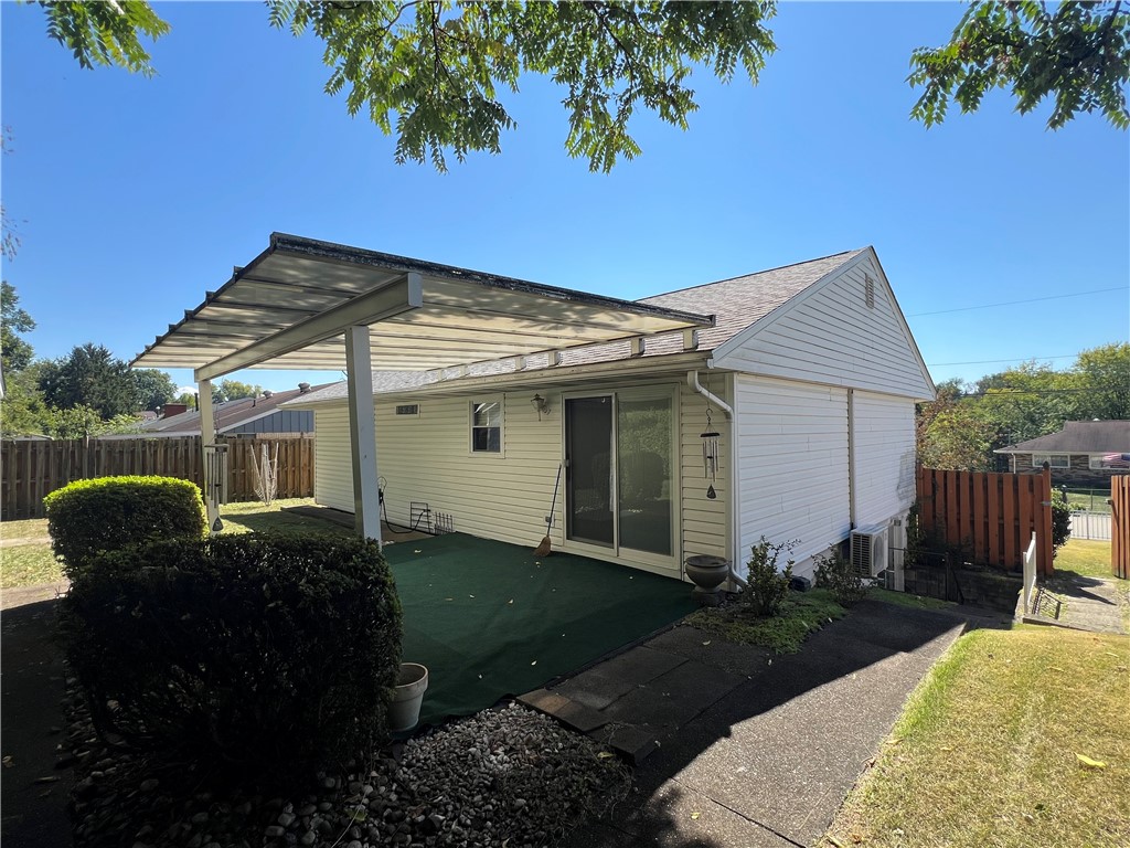 359 Butterfield Dr