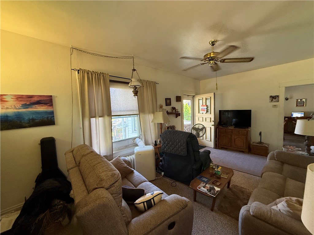 218 Pennsylvania Ave