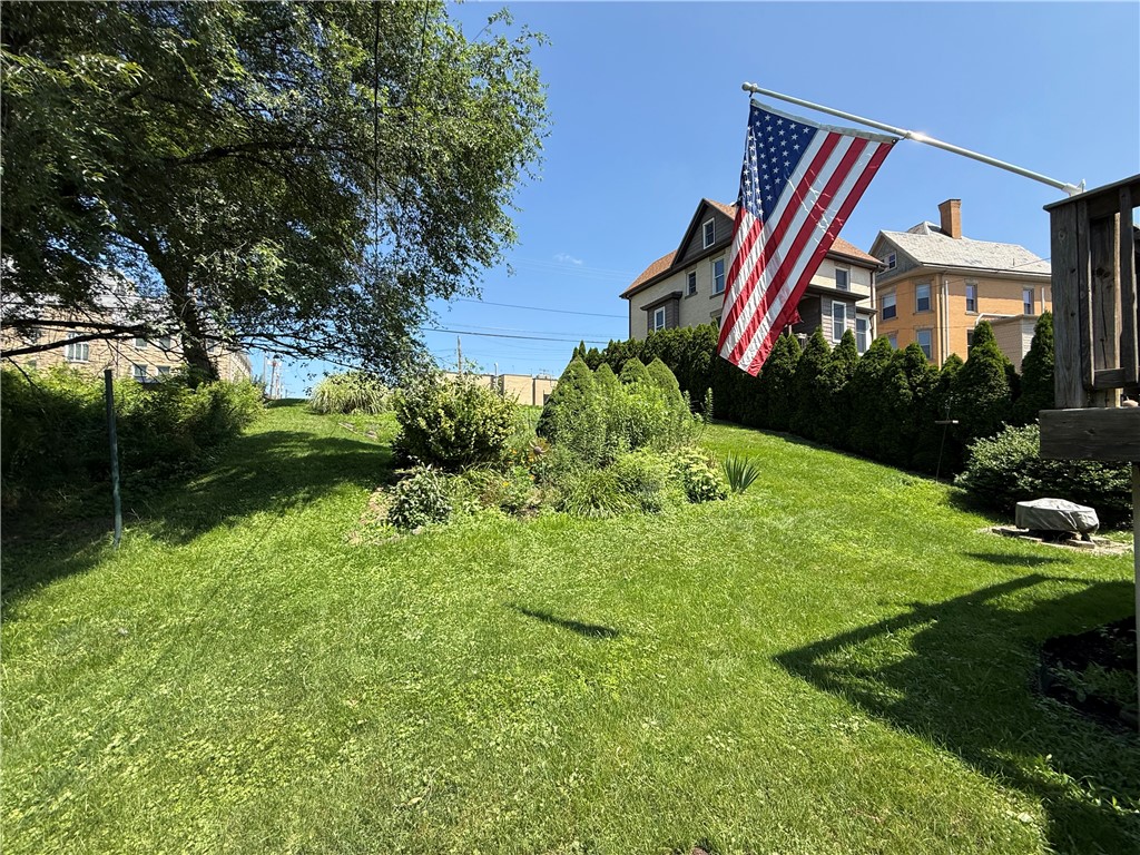 218 Pennsylvania Ave