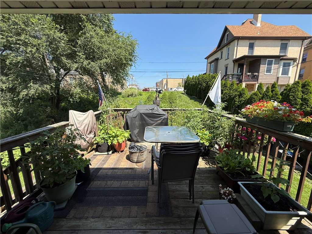 218 Pennsylvania Ave