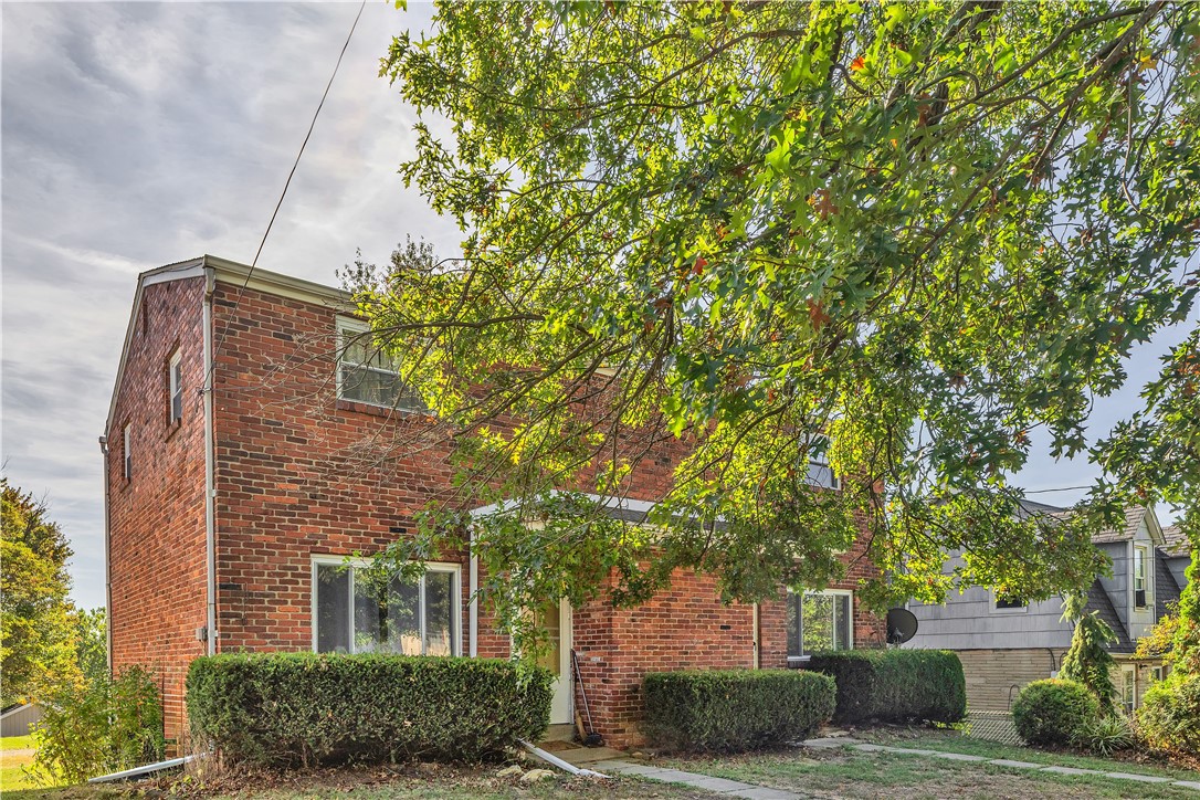 14 and 16 Theodore Drive