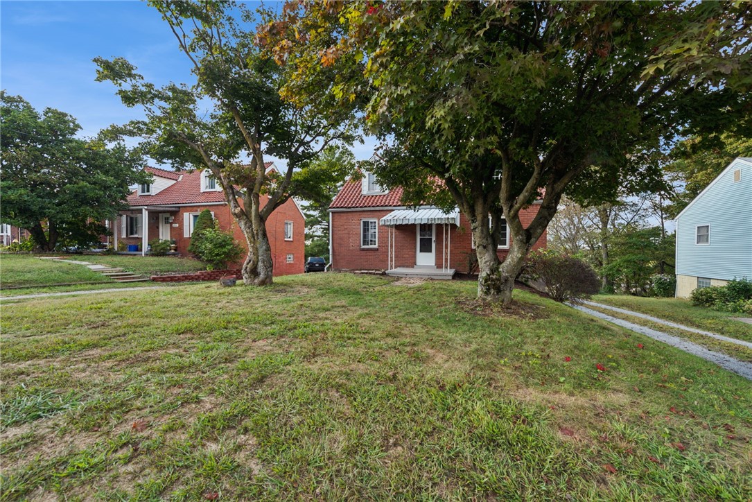 2555 Monroeville Blvd