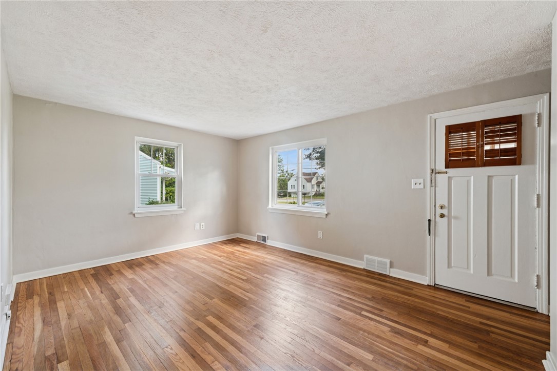 2555 Monroeville Blvd