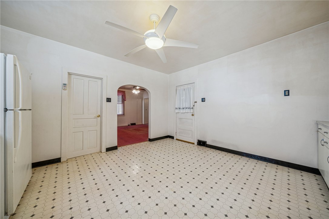 1280 Armstrong Street