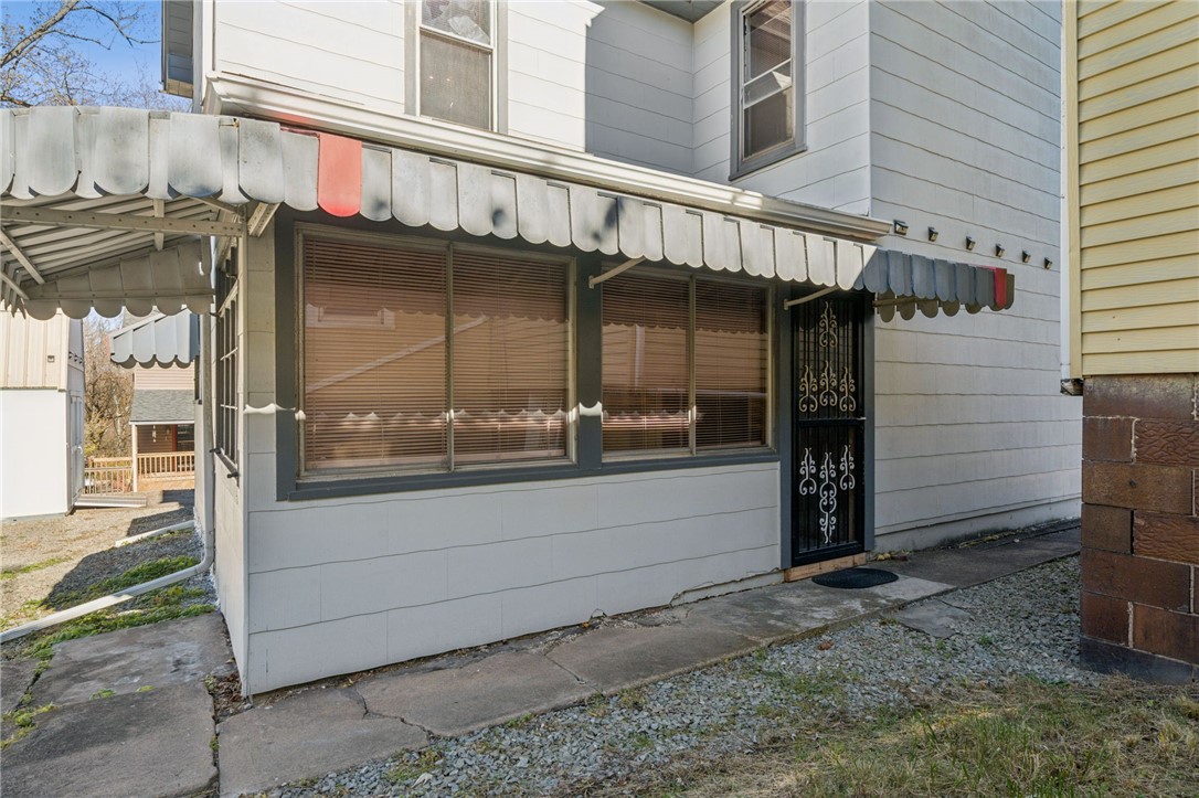 1280 Armstrong Street