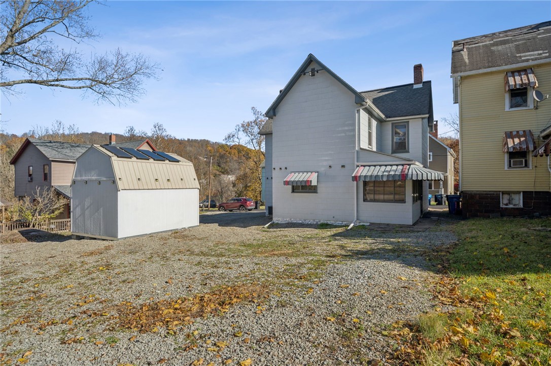 1280 Armstrong Street