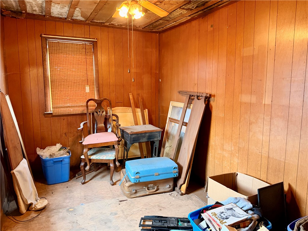 801 Cowan Ave