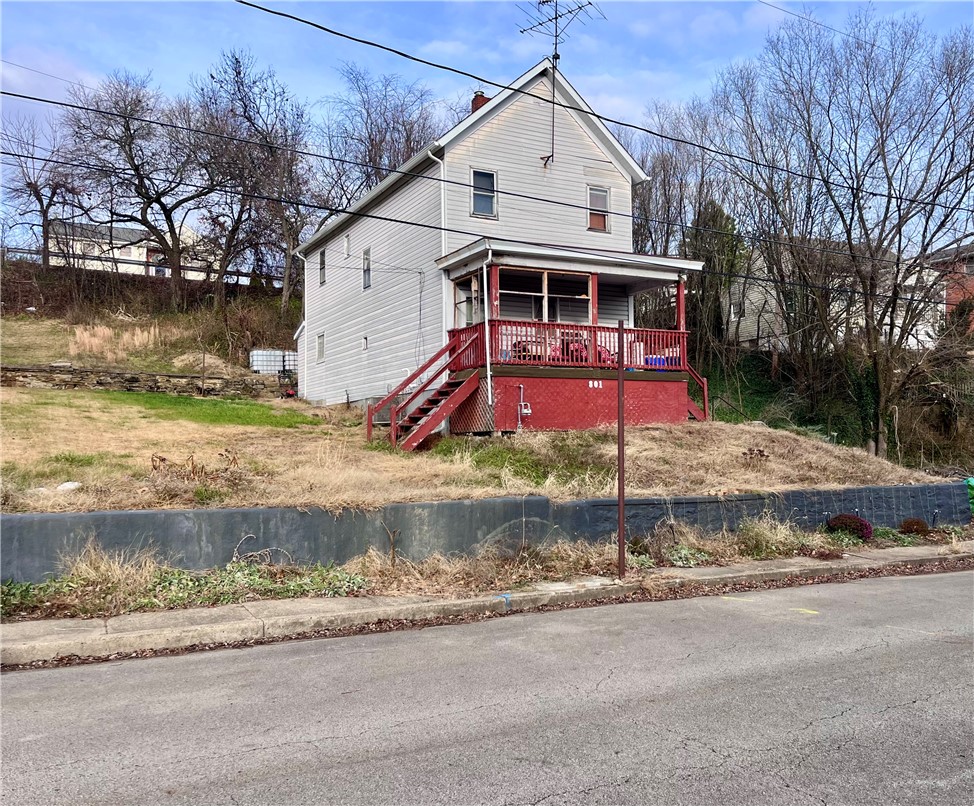 801 Cowan Ave