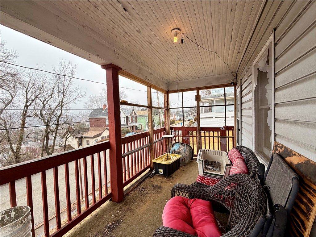 801 Cowan Ave