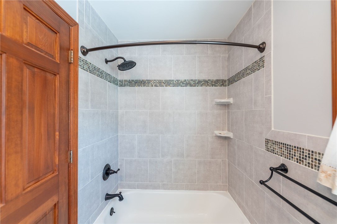 108 Mount Pleasant Blvd