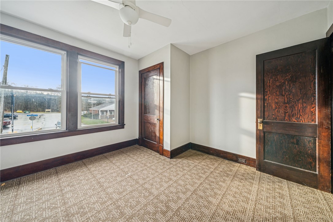 132 W Pennsylvania