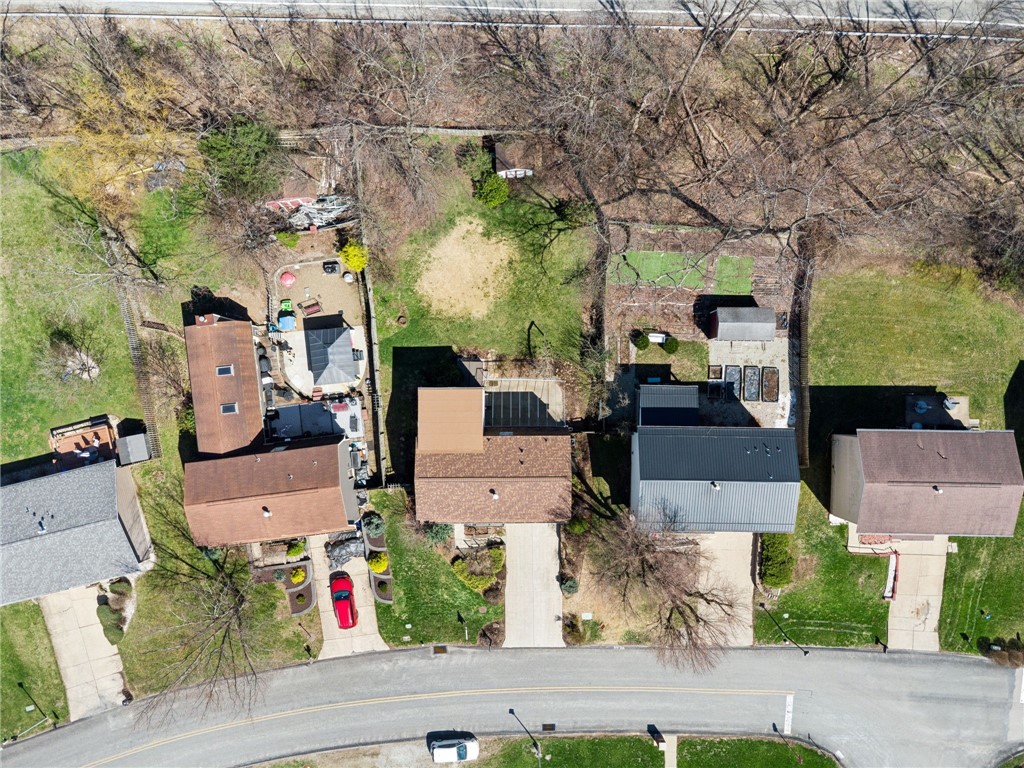 564 Shumaker Dr
