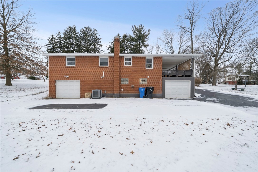 1521 Robbins Station Rd