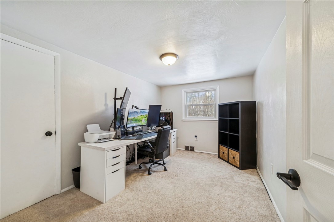 1521 Robbins Station Rd