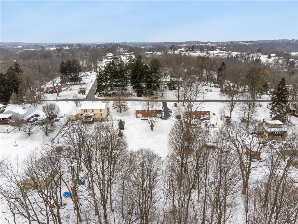 1521 Robbins Station Rd