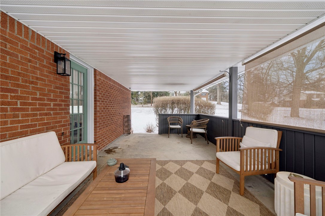 1521 Robbins Station Rd