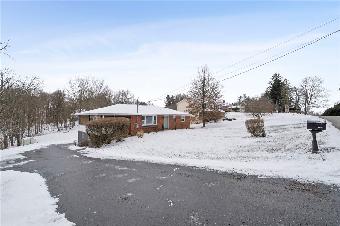 1521 Robbins Station Rd