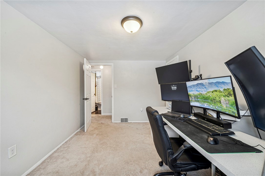 1521 Robbins Station Rd